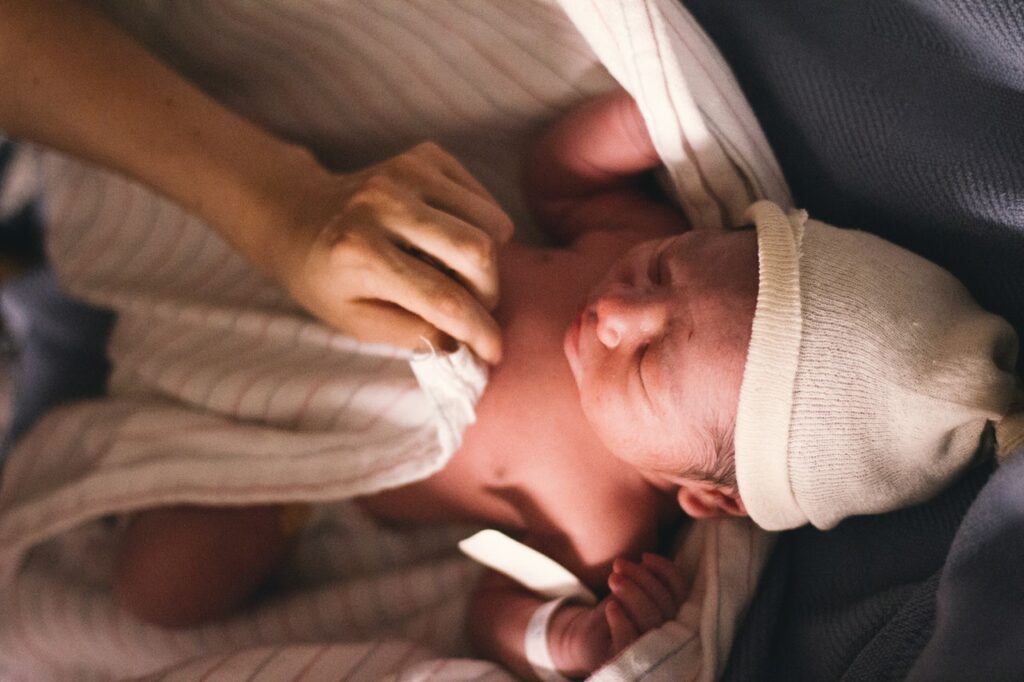 labor hospital bag checklist- receiving blanket